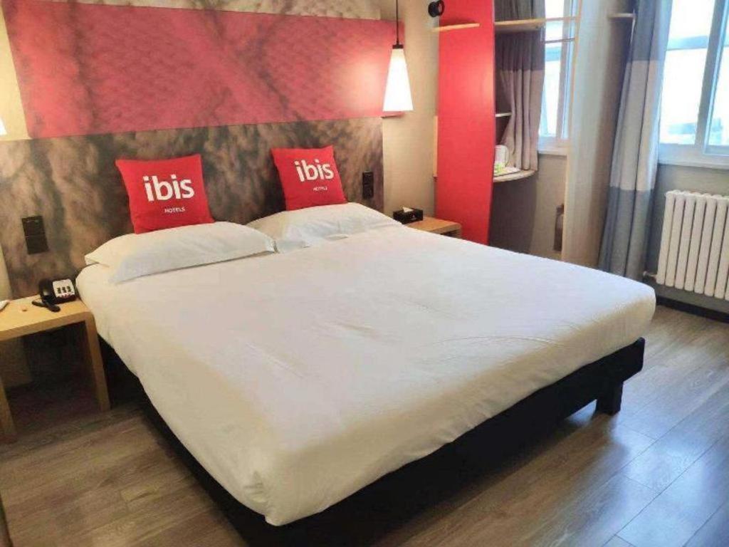 Ibis Shenyang North Station Exterior foto